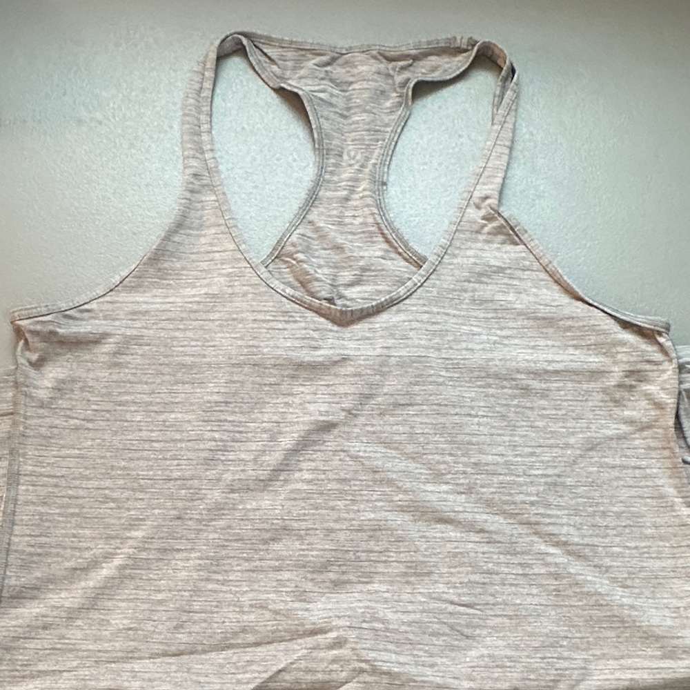 Lululemon Gray racerback Tank Top
